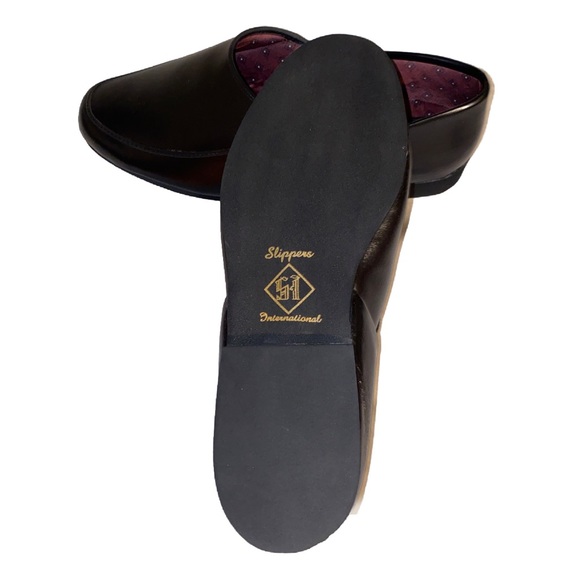 Slippers International 9D Handcrafted Slippers - Picture 6 of 6